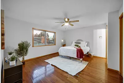 1409 Independence Drive, Hobart, IN 46342 - Photo 9