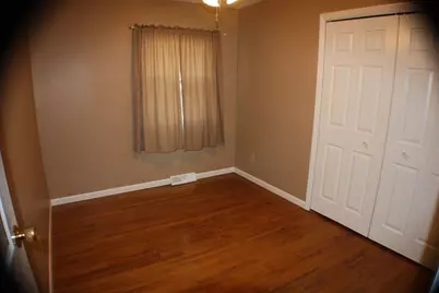 9535 Forrest Drive, Highland, IN 46322 - Photo 5