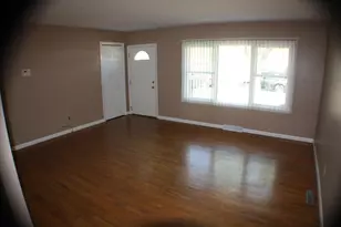 9535 Forrest Dr, Highland, IN 46322 - Photo 3