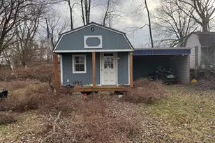 1083 W 4th St, Harrodsburg, IN 47434 - Photo 9