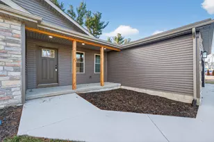 1622 Elderberry St SE, Demotte, IN 46310 - Photo 3