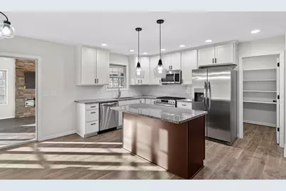 1622 Elderberry Street SE, Demotte, IN 46310 - Photo 9