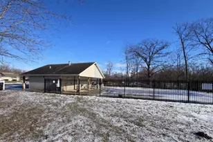 347 Fox Trail Ct, Hobart, IN 46342 - Photo 21