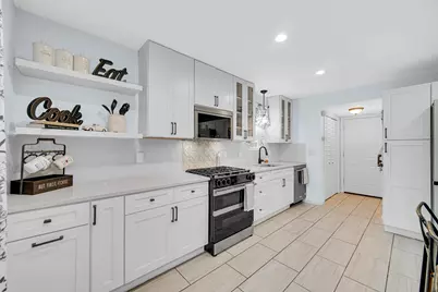 347 Fox Trail Court, Hobart, IN 46342 - Photo 9