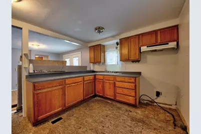 211 McClung Road, La Porte, IN 46350 - Photo 9