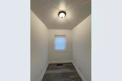 308 Walker Street, La Porte, IN 46350 - Photo 7