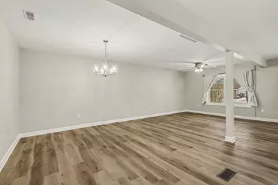 1618 E 33rd Avenue, Hobart, IN 46342 - Photo 5