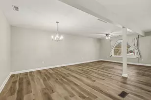 1618 E 33rd Ave, Hobart, IN 46342 - Photo 5