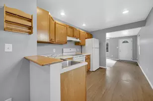 2228 Riverside Dr, Lake Station, IN 46405 - Photo 13