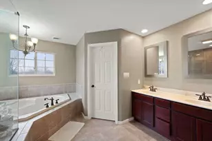 1216 Saratoga Ave, Schererville, IN 46375 - Photo 21