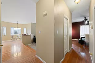 1216 Saratoga Ave, Schererville, IN 46375 - Photo 5