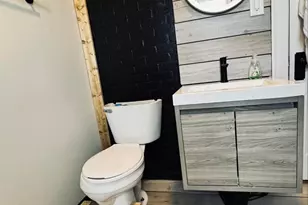 1208 W 148th St, East Chicago, IN 46312 - Photo 5