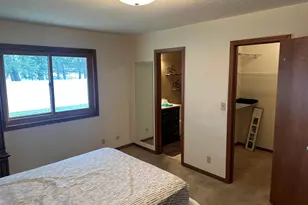 163 Regency Pkwy, La Porte, IN 46350 - Photo 7