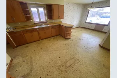 1609 Davis Avenue, Whiting, IN 46394 - Photo 7