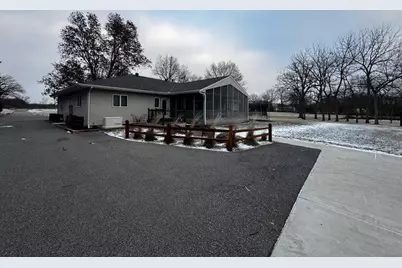 772 W 900 S, Hebron, IN 46341 - Photo 9