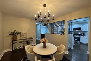 656 N Montgomery St, Gary, IN 46403 - Photo 9