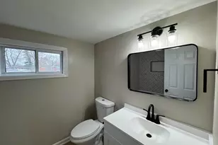 656 N Montgomery St, Gary, IN 46403 - Photo 19