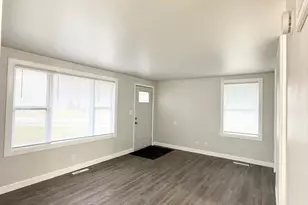 123 Parkview Ave, La Porte, IN 46350 - Photo 3