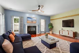 10752 Dogleg Dr, Demotte, IN 46310 - Photo 11