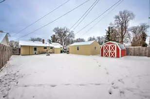 624 W Front St, New Carlisle, IN 46552 - Photo 21