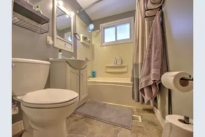 624 W Front Street, New Carlisle, IN 46552 - Photo 13