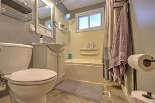 624 W Front St, New Carlisle, IN 46552 - Photo 13