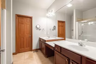 2804 Beauty Creek Run, Valparaiso, IN 46385 - Photo 15