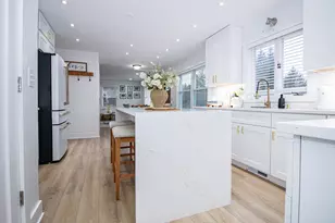 10791 N 1000 W, Demotte, IN 46310 - Photo 7