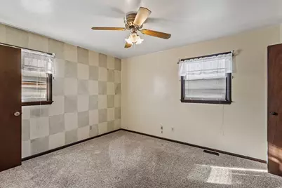 6801 W 1350 N, Demotte, IN 46310 - Photo 19