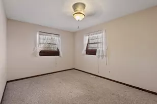 6801 W 1350 N, Demotte, IN 46310 - Photo 17