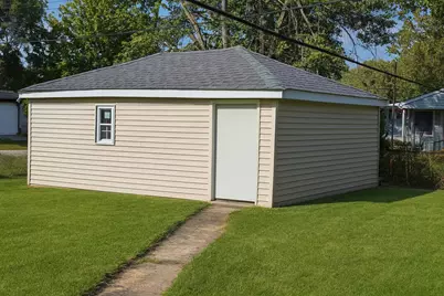 1400 E 35th Place, Gary, IN 46408 - Photo 9