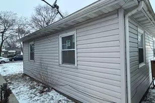 619 Taney St, Gary, IN 46404 - Photo 3