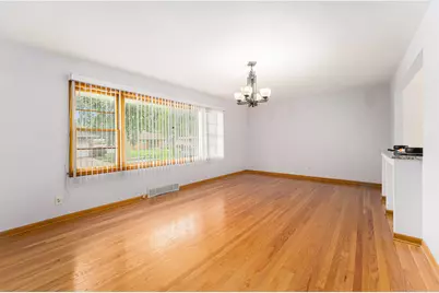 3318 Strong Street, Highland, IN 46322 - Photo 3