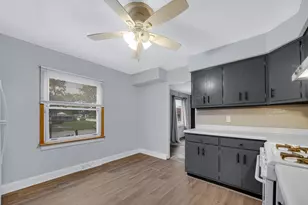 103 S California St, Hobart, IN 46342 - Photo 9