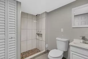 743 Buchanan St, Gary, IN 46402 - Photo 21