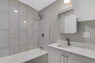 743 Buchanan St, Gary, IN 46402 - Photo 7