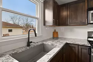 221 E Elizabeth Dr, Crown Point, IN 46307 - Photo 15