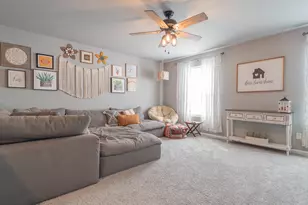 8777 Burr Rdg Cir, Crown Point, IN 46307 - Photo 25