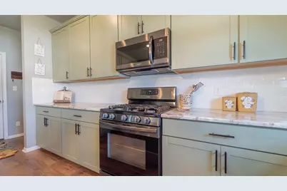 8777 Burr Ridge Circle, Crown Point, IN 46307 - Photo 5