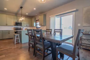 8777 Burr Rdg Cir, Crown Point, IN 46307 - Photo 9