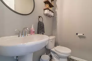 8777 Burr Rdg Cir, Crown Point, IN 46307 - Photo 19