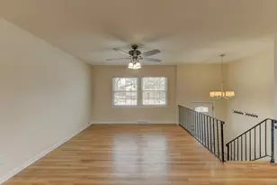 819 N Oakwood St, Griffith, IN 46319 - Photo 3