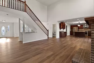 283 Hawkwood Dr, Valparaiso, IN 46385 - Photo 11