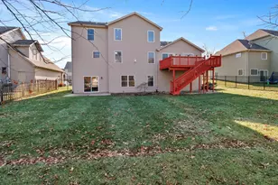 283 Hawkwood Dr, Valparaiso, IN 46385 - Photo 41