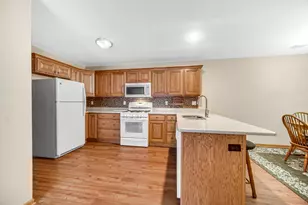 233 Deertrail Ln, Schererville, IN 46375 - Photo 11
