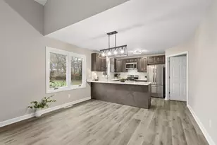 2108 Ashbury Ln, Schererville, IN 46375 - Photo 7