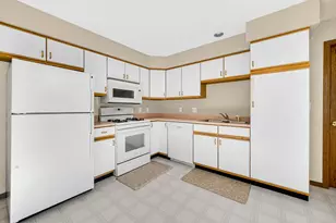 2345 Barbara Jean Dr, Schererville, IN 46375 - Photo 13