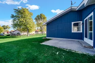 936 Seneca Dr, Crown Point, IN 46307 - Photo 25