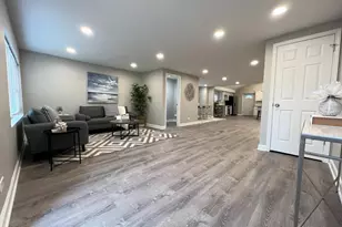 276 N Henry St, Gary, IN 46403 - Photo 11