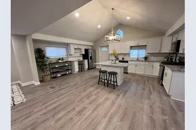 276 N Henry Street, Gary, IN 46403 - Photo 3